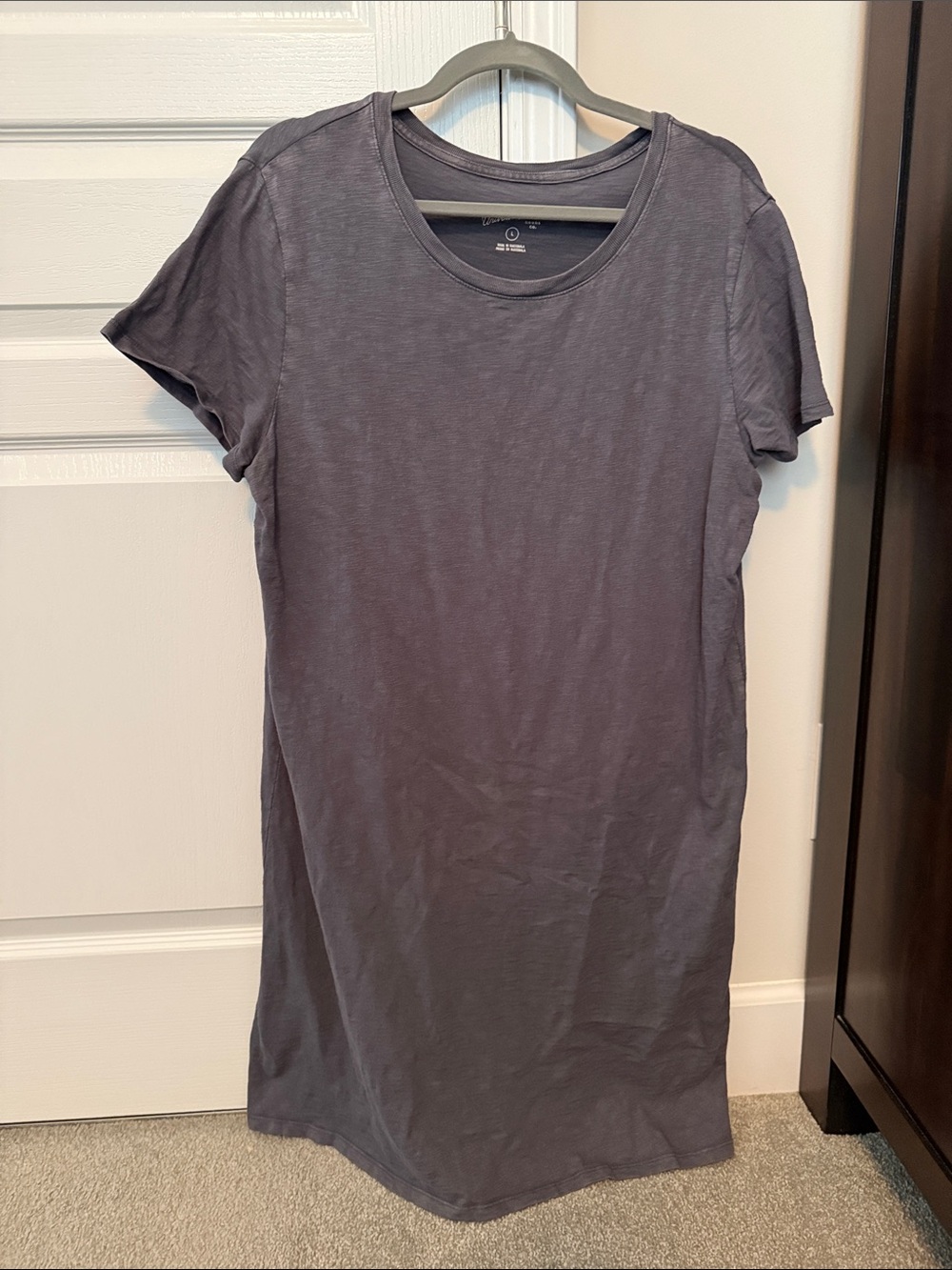 Universal Thread Short Sleeve Crew Neck Mini Dress in Charcoal Gray